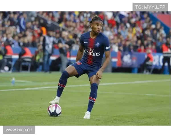 恩昆库无球跑动与空间利用解析