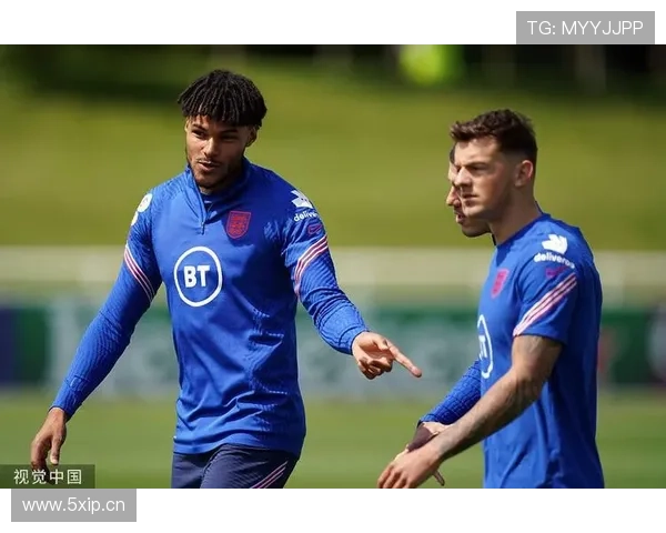 沃特金斯与福登：谁是英格兰进攻端更核心的战术拼图？