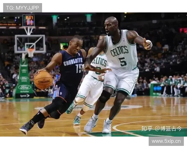 加内特篮下强攻对比巅峰期效率提升显著